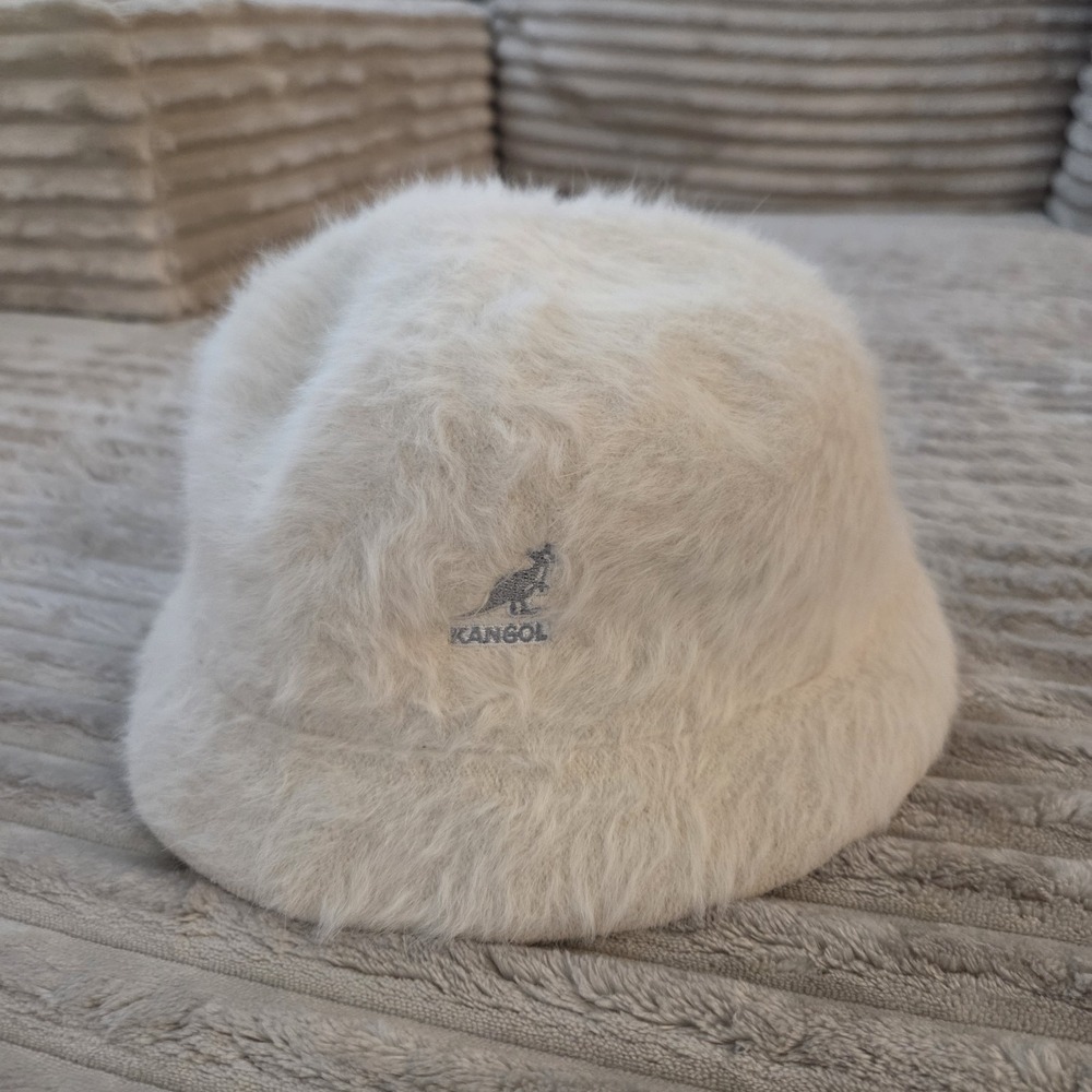 Kangol Furgora Bin Fuzzy Bucket Hat Cream Ivory White Angora Blend Size Large